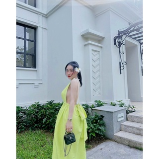 Đầm yếm hở lưng ngọc tr.ai