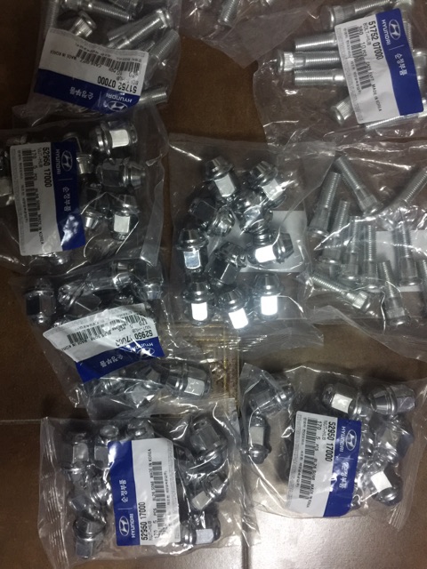 Bulong+ tắc kê ô tô đầu và chân ốc