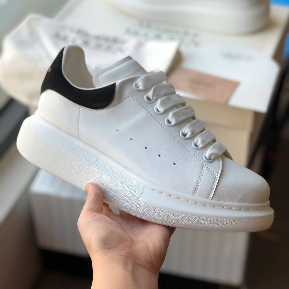 Giầy Sneaker 1:1 Tăng Chiều Cao M.CQ Màu Trắng Gót Nhung Đủ Size Nam Nữ 👌 Ảnh Thật + Video 👌 | BigBuy360 - bigbuy360.vn