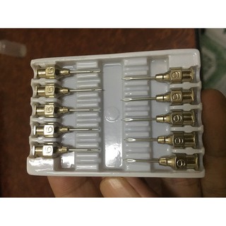 10 Cây Kim Chích Gà, Vịt, Heo Con