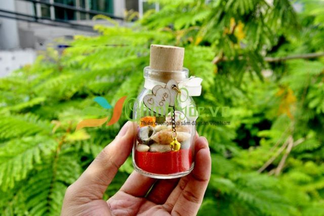 Lọ thủy tinh 50ml dáng nhỏ - Lọ đẹp dùng làm sp trang trí | BigBuy360 - bigbuy360.vn
