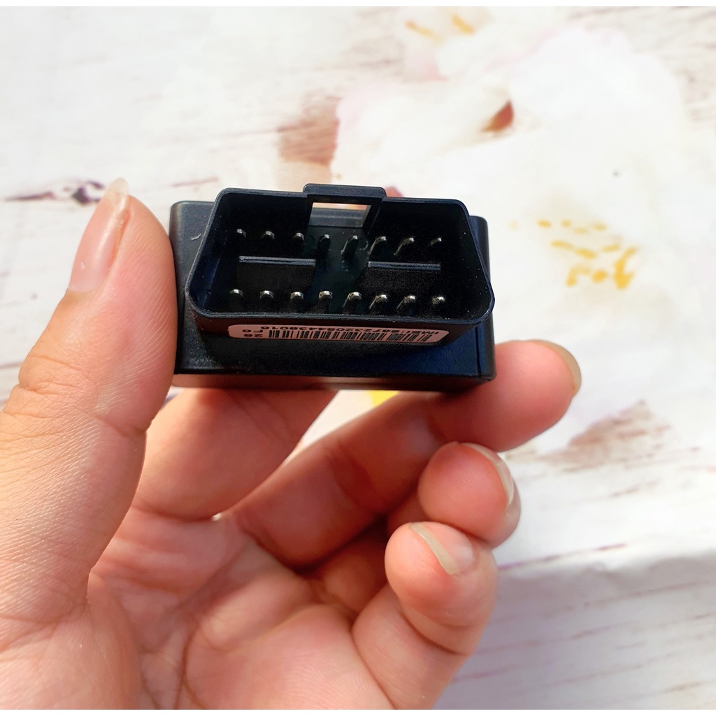 Định vị oto,App dễ sử dụng,chính xác 99%,D8 Combo