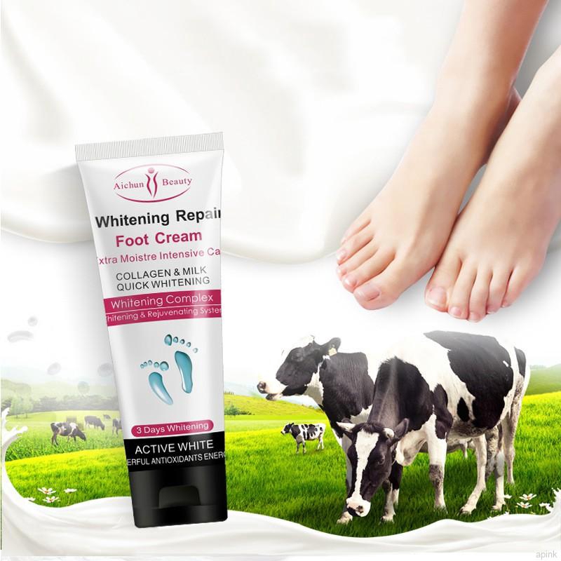 Kem dưỡng ẩm tẩy da chết làm trắng bàn chân