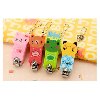 Bấm móng tay cute