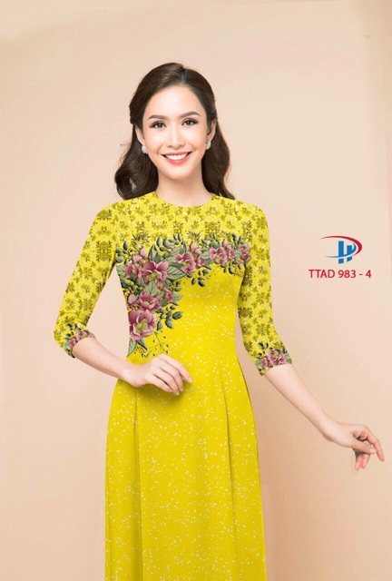 Vải Áo Dài Giả Hoa Thêu Ngực