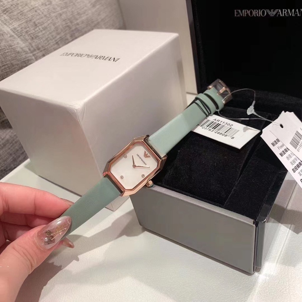 Đồng hồ đeo tay nữ mặt vuông size 24MM dây da ARMANI  cao cấp