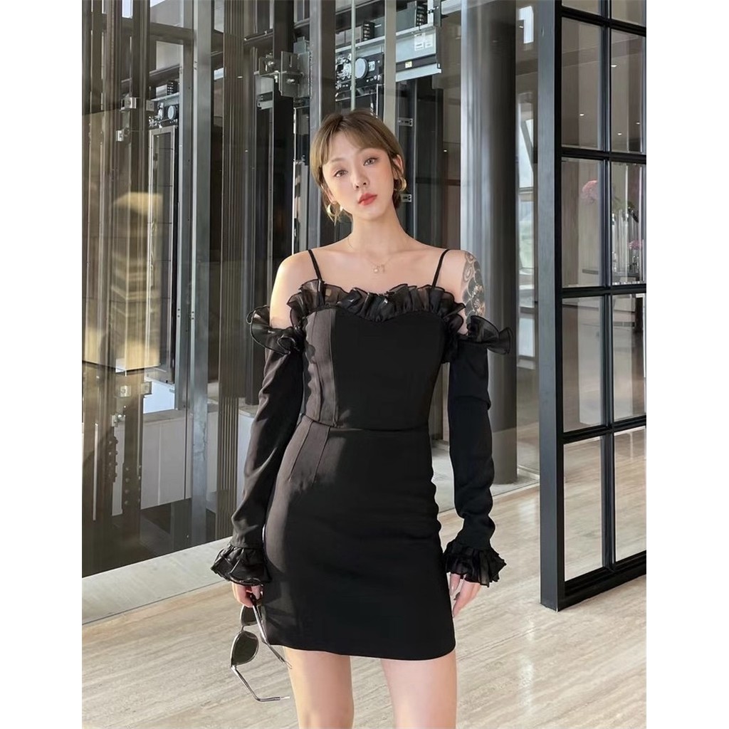 Váy bánh bèo trễ vai 💖 Hot Trend 💖 Đầm bánh bèo trễ vai 2 màu Đen, Trắng chất liệu kate mềm Korean Style Maze House | BigBuy360 - bigbuy360.vn