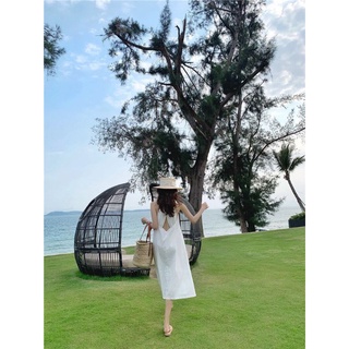 Váy yếm hở lưng