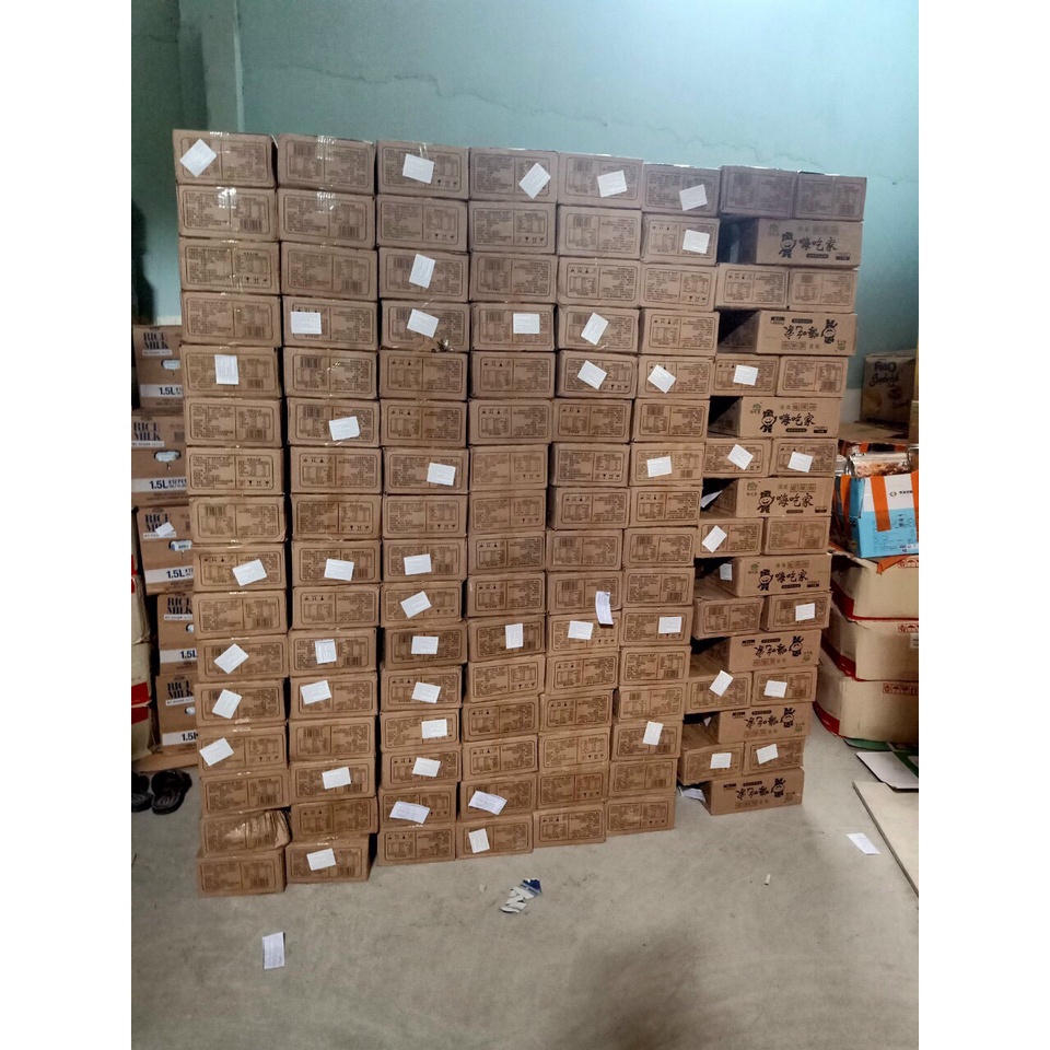 Một thùng gồm 6 ly miến cay Trùng Khánh thần thánh 108g.ly | BigBuy360 - bigbuy360.vn