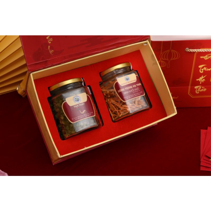Set Quà Đông Trùng Hạ Thảo Sấy Thăng Hoa Và Tam Thất