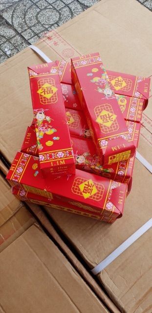 Liễn dán cửa đám cuới