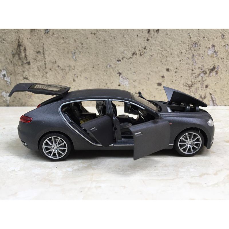 Mô hình xe Bugatti 16C Galibier 1:32