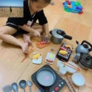 Sập sàn bộ đồ chơi nấu ăn 36 món