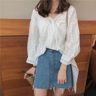 Áo phối ren sơ mi