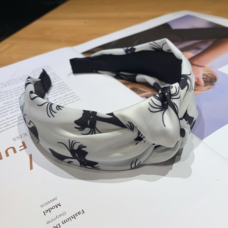 Bờm bản to phối hình mèo BN119