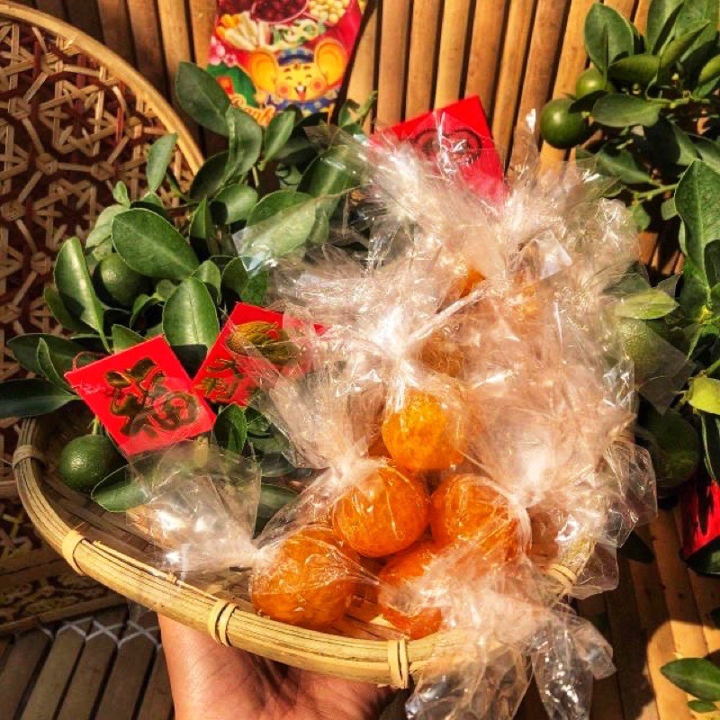 🍊🍊🍊MỨT TẮC QUẤN ( trái nguyên) hộp 450gr