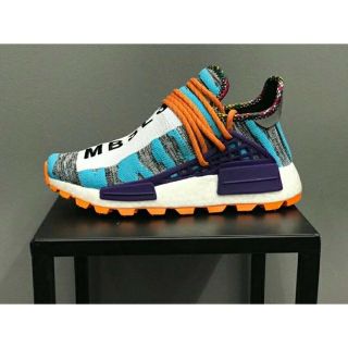 Giày HUMAN race siêu hot