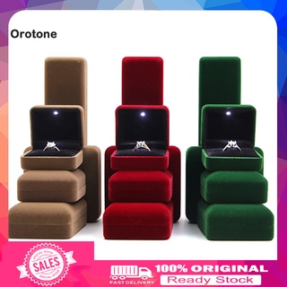 Hộp đựng trang sức di động có đèn led