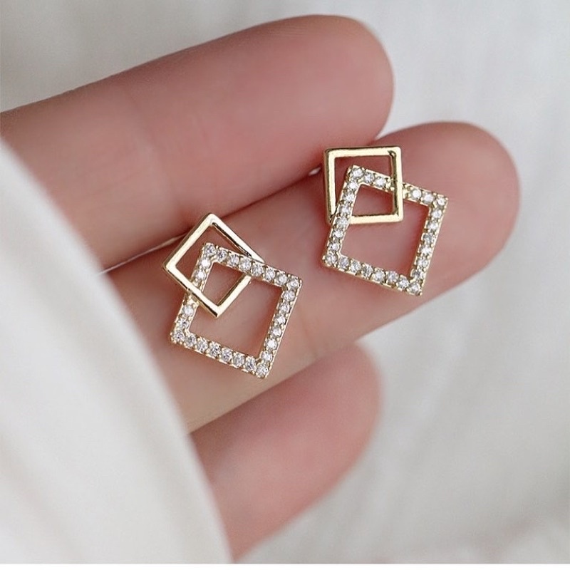 Bông tai xi mạ vintage sang trọng cổ điển