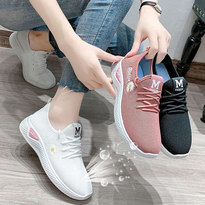 Giày thể thao nữ, giày sneaker chữ M hoa cúc, thông hơi đế cao su siêu mềm