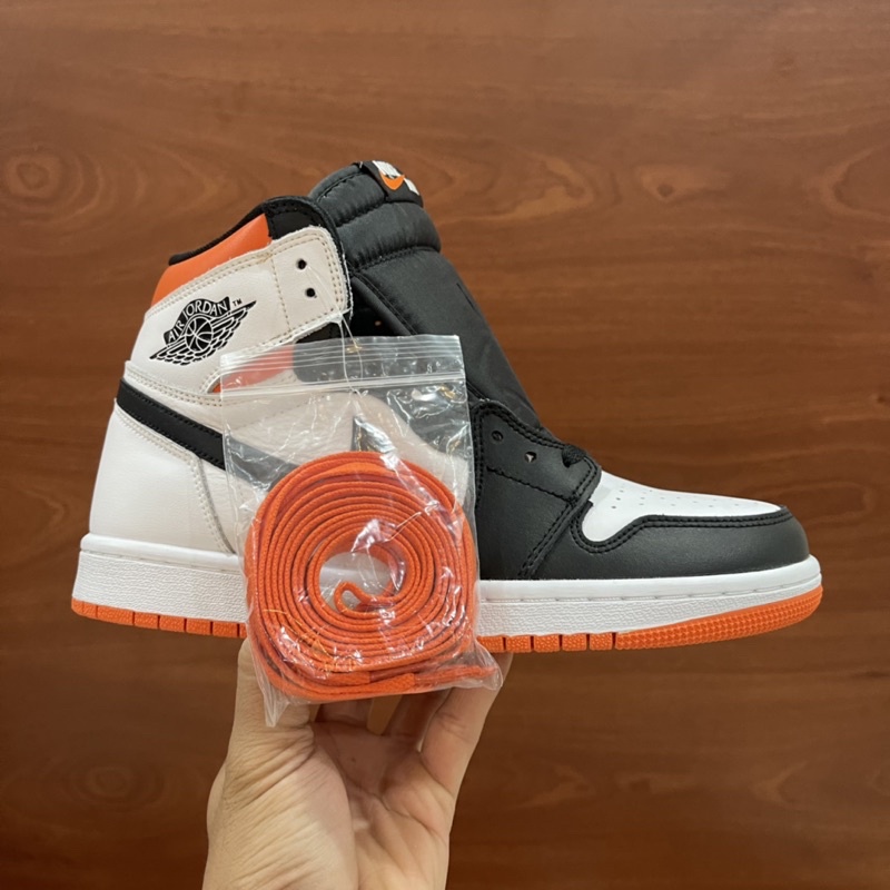 Giày sneaker Air Jordan 1 Retro High OG 'Electro Orange'  - Fullbox kèm dây phụ [Bản Cao Cấp]