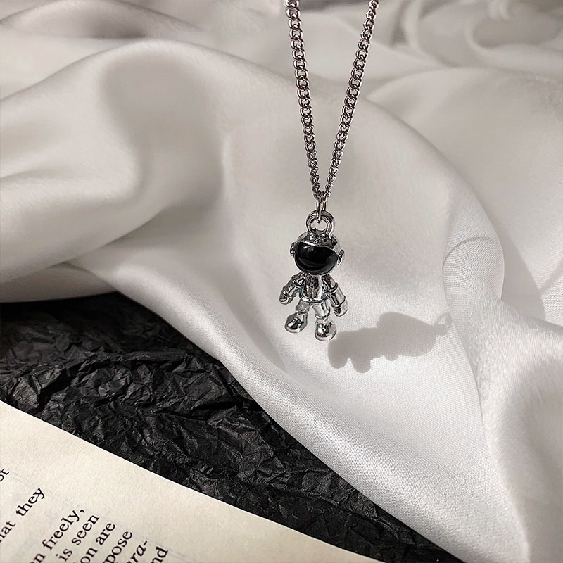 Vòng cổ Mặt Phi Hành Gia Độc Đáo Thời Trang Hàn Quốc