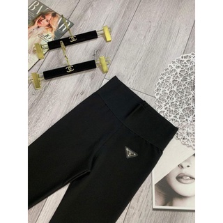 Quần legging cạp cao gen bụng