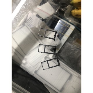Khay sim blackberry keyone