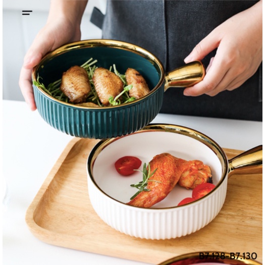 Thố có tay cầm - màu trắng, hồng và xanh cổ vịt viền vàng - đựng salad, snack và decor bàn ăn