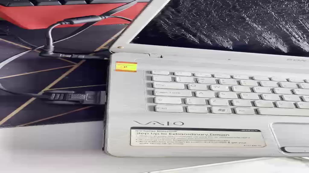 xác laptop còn chạy | BigBuy360 - bigbuy360.vn