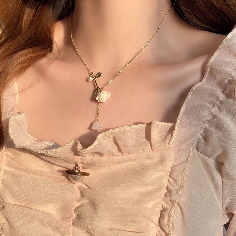 Vòng cổ choker DODDER mặt hình hoa hồng trắng thời trang dành cho nữ
