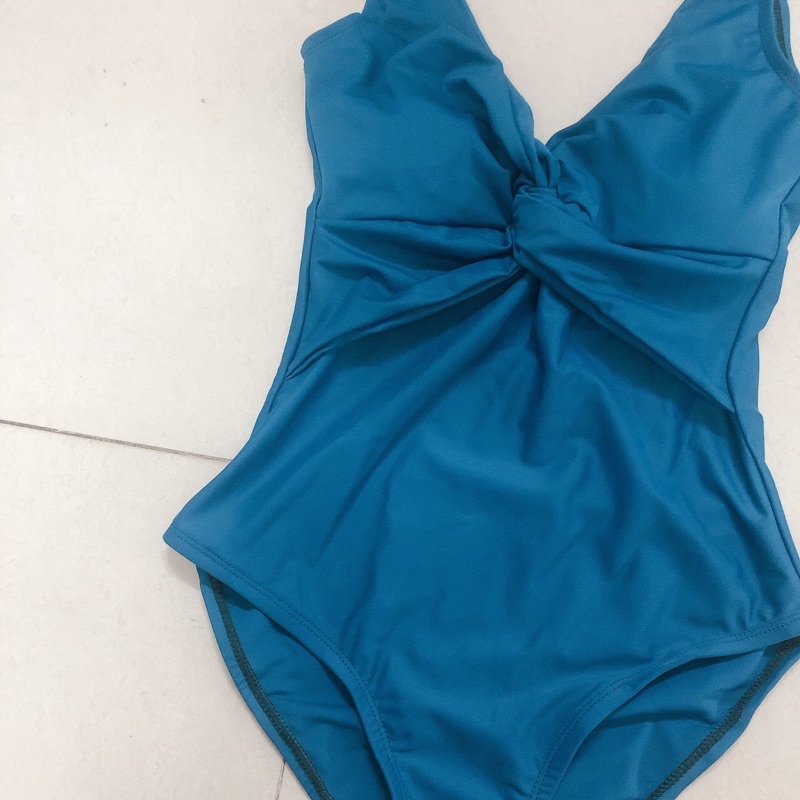 Bikini liền mảnh, Đồ tắm biển nữ, bodysuit xoắn ngực sành điệu