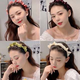 Bờm tóc nhún vải lụa đính 3 chiếc nơ điểm nhấn dễ thương!!