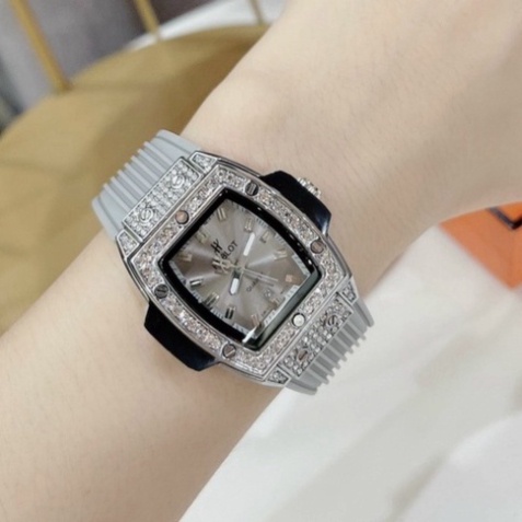 Đồng hồ nữ hublut chất liệu dây silicon,bảo hành 12 tháng toàn quốc | BigBuy360 - bigbuy360.vn
