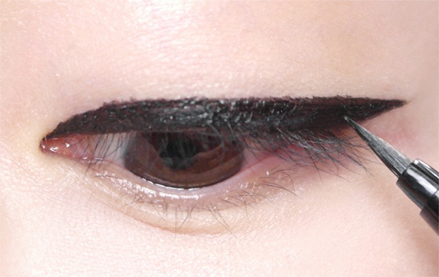 Bút kẻ mắt Innisfree Powerproof Brush Liner | BigBuy360 - bigbuy360.vn