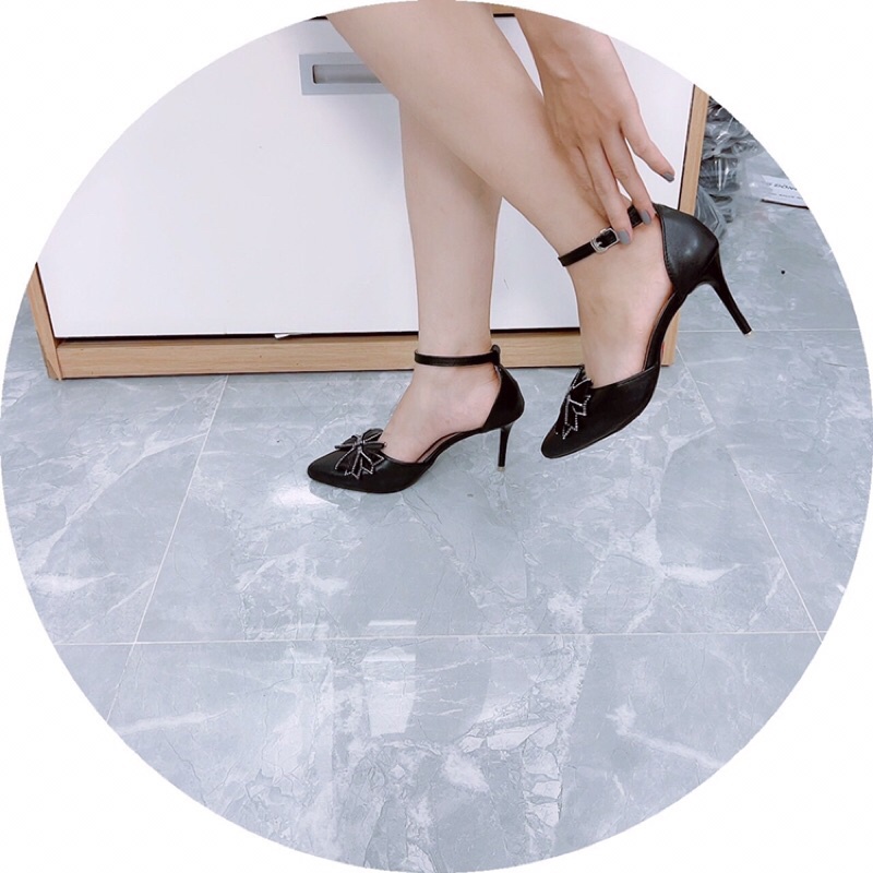 Giày cao gót nữ mũi nhọn da lì nơ viền đá khoét eo gọt nhọn 8cm sang chảnh