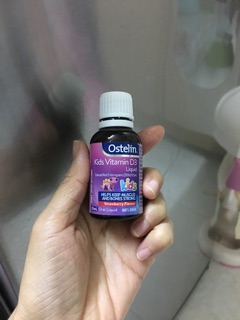 Vitamin D3 Ostelin cho bé 6 tháng trở lên