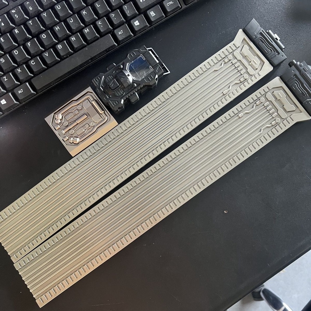 Khóa Thắt Lưng Đôi Siêu Dài 105kg Có Thể Điều Chỉnh Cho Kamen Rider W Lost DX CSM