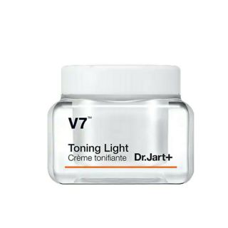 Kem dưỡng trắng da v7 toning light 15ml