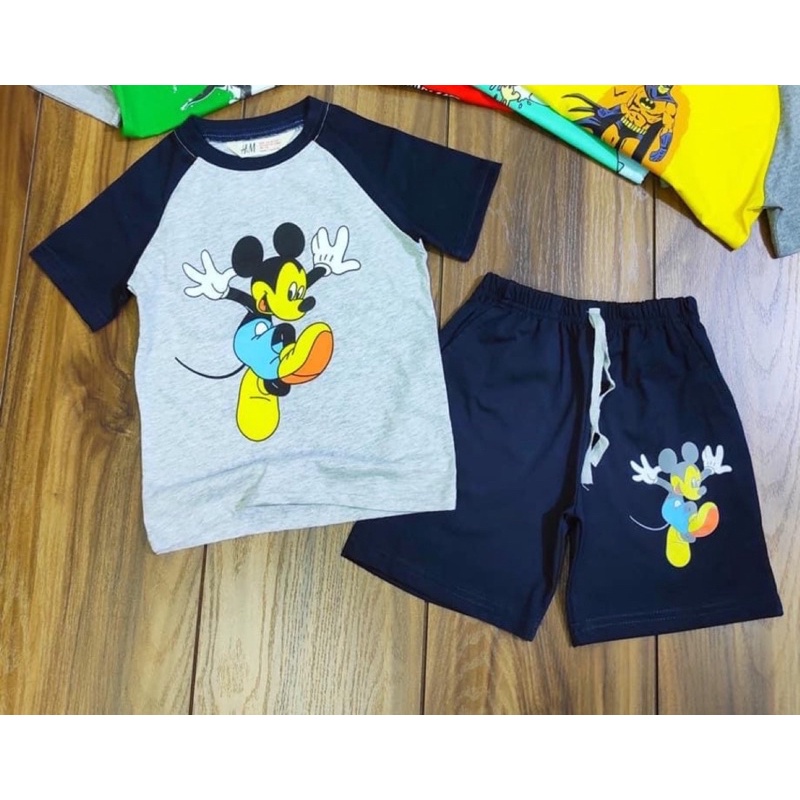 combo bộ  bé trai H&M , Gap  (haichutxiu)