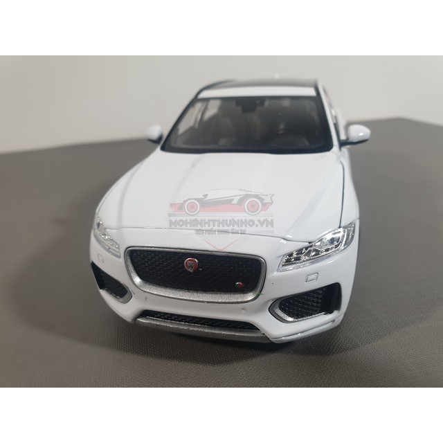Xe mô hình Jaguar F-Pace, tỉ lệ 1:24