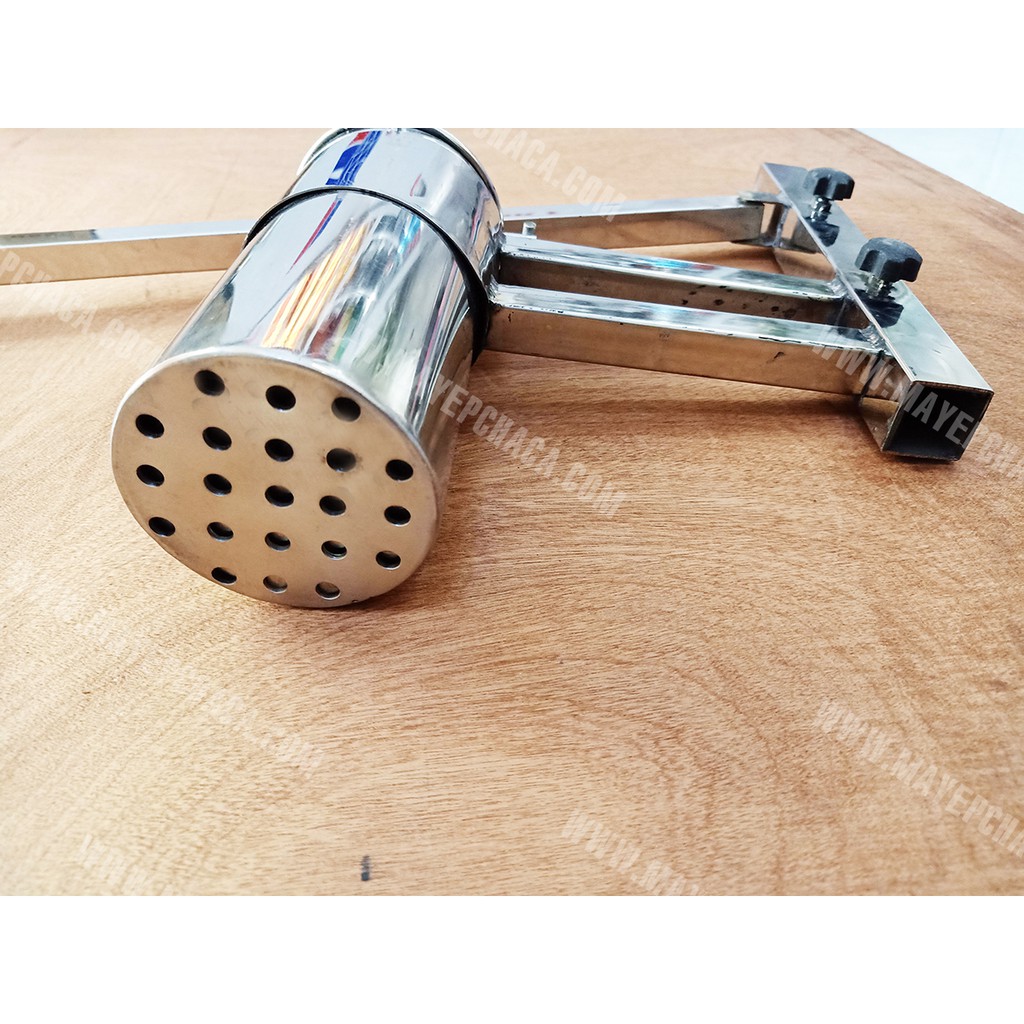 Khuôn và máy ép chả cá cho xe bánh mì chả cá