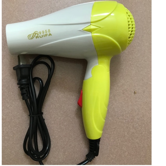 Thanh lý máy sấy tóc gấp được, nhỏ gọn 800w