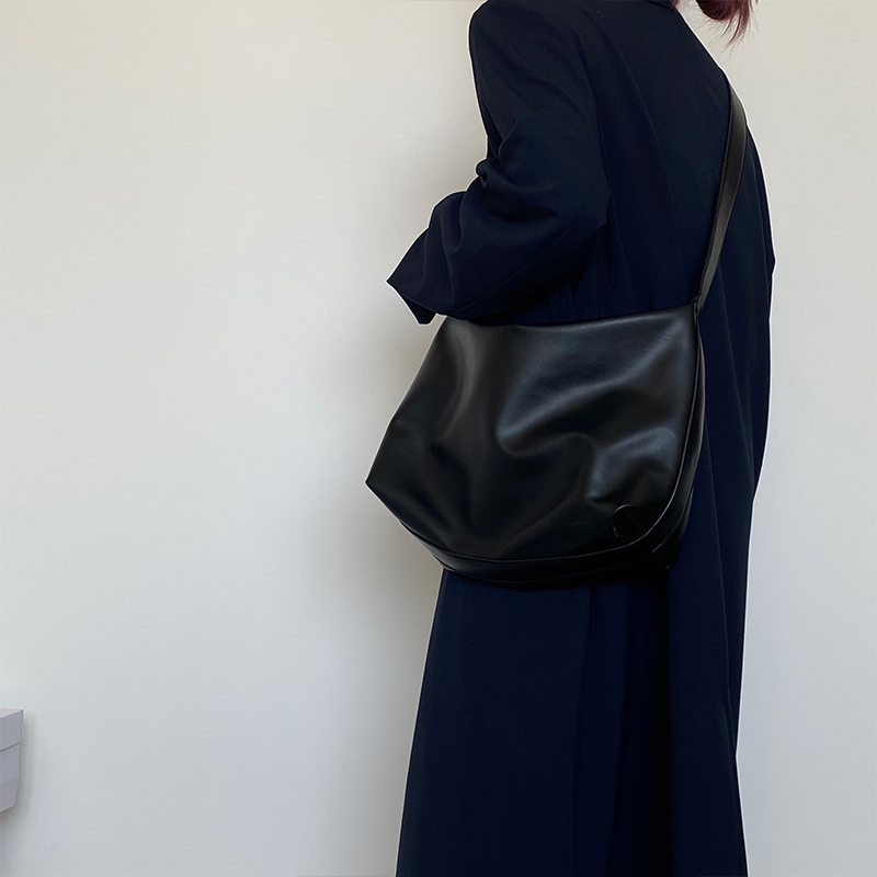 Túi đeo vai cỡ lớn đơn giản thời trang cho nữ dễ phối đồ