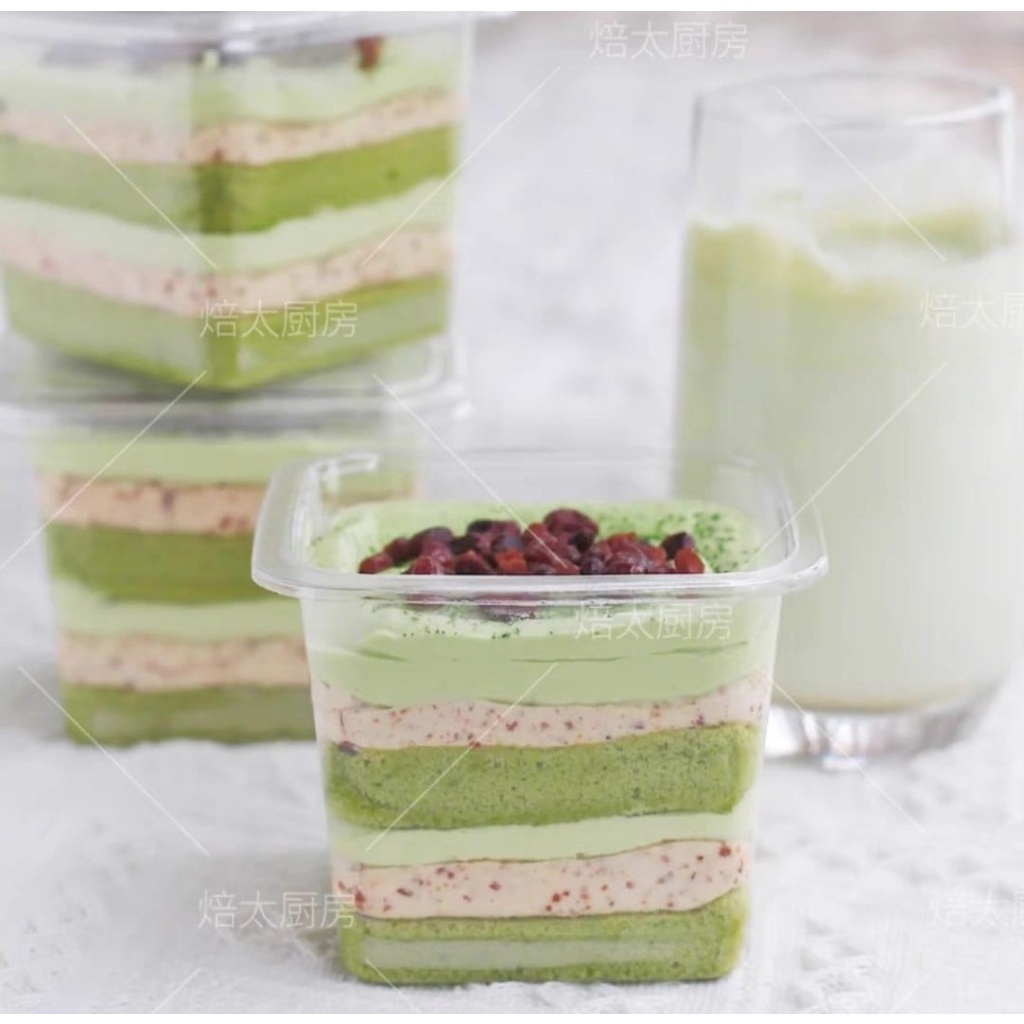 Hộp B10-8. Kích thước: 10*10*7.5cm.