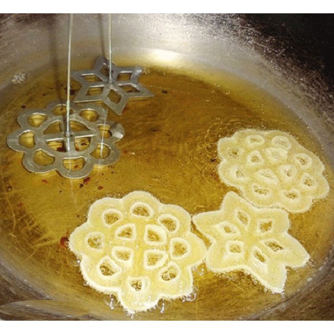 Bộ 4 Khuôn Gang Làm Bánh Nhúng Kèm 4 Que Cầm