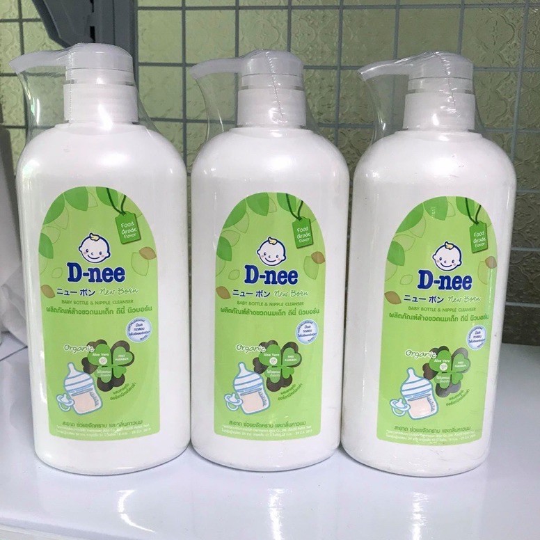 Nước rửa bình sữa, núm ti, nước rửa đồ chơi và các đồ dùng khác cho bé Dnee chai 620ml