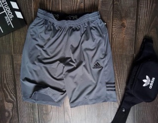 Short Adidas