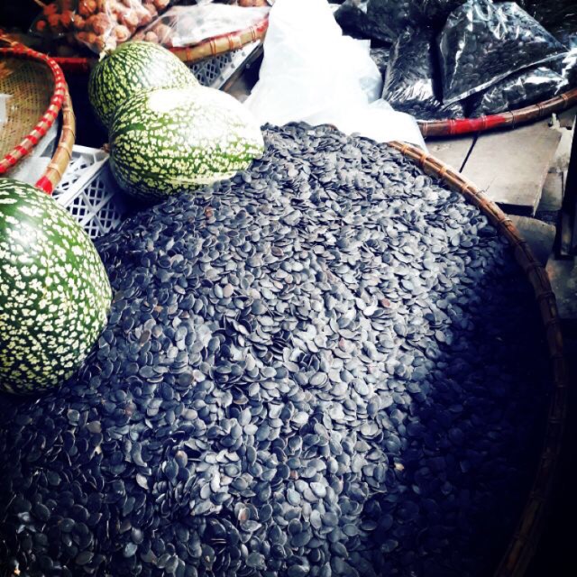 Hạt bí đen
