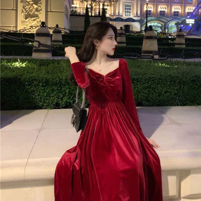 Đầm maxi nhung mặc được 2 Kiểu
